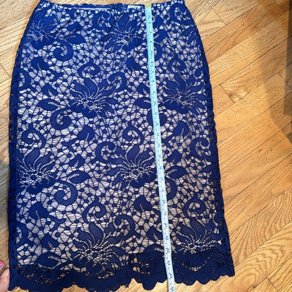 Skirt - Picture 6 of 7